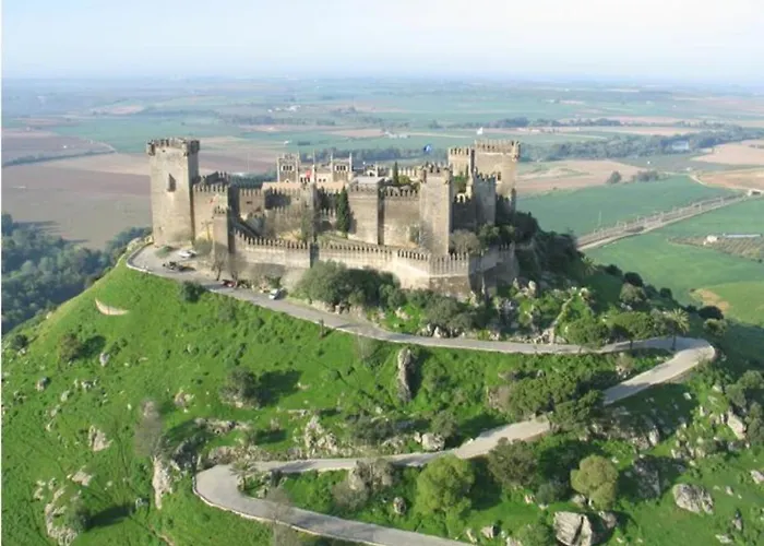 La Muralla De San Lorenzo * קורדובה